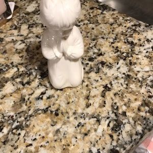 Malinda Figurine - HomeDecoration white ceramic  new